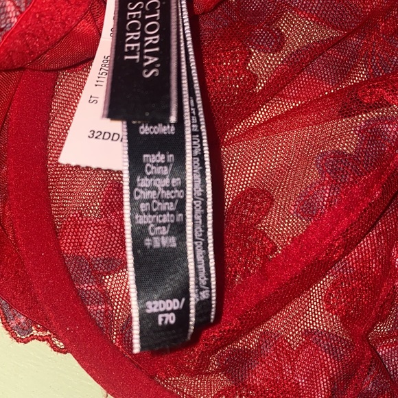 NWT Victoria Secret unlined bra size 32DDD - Picture 4 of 4